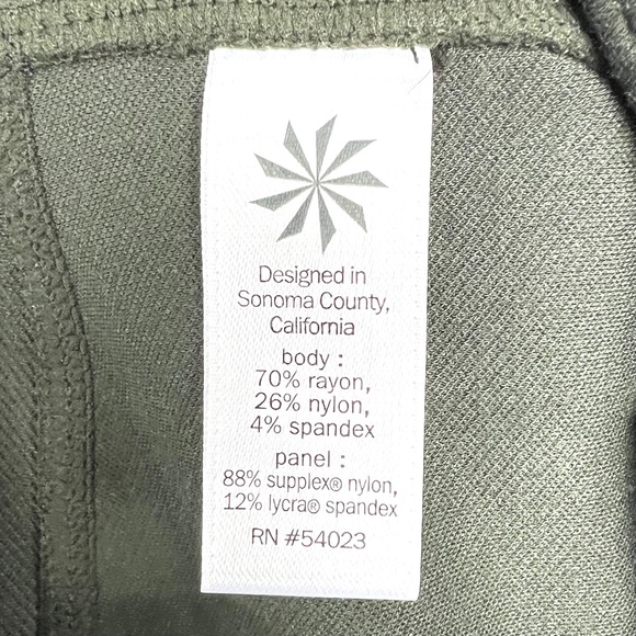 |•ATHLETA•| Moto Style Activewear Athletic Workout Pants - Picture 5 of 16